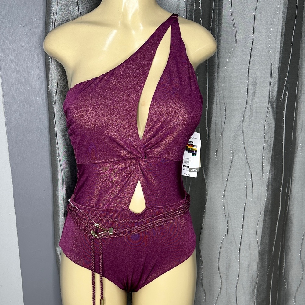 Time and True Magenta Women’s One Piece with Belt Sz L 12/14